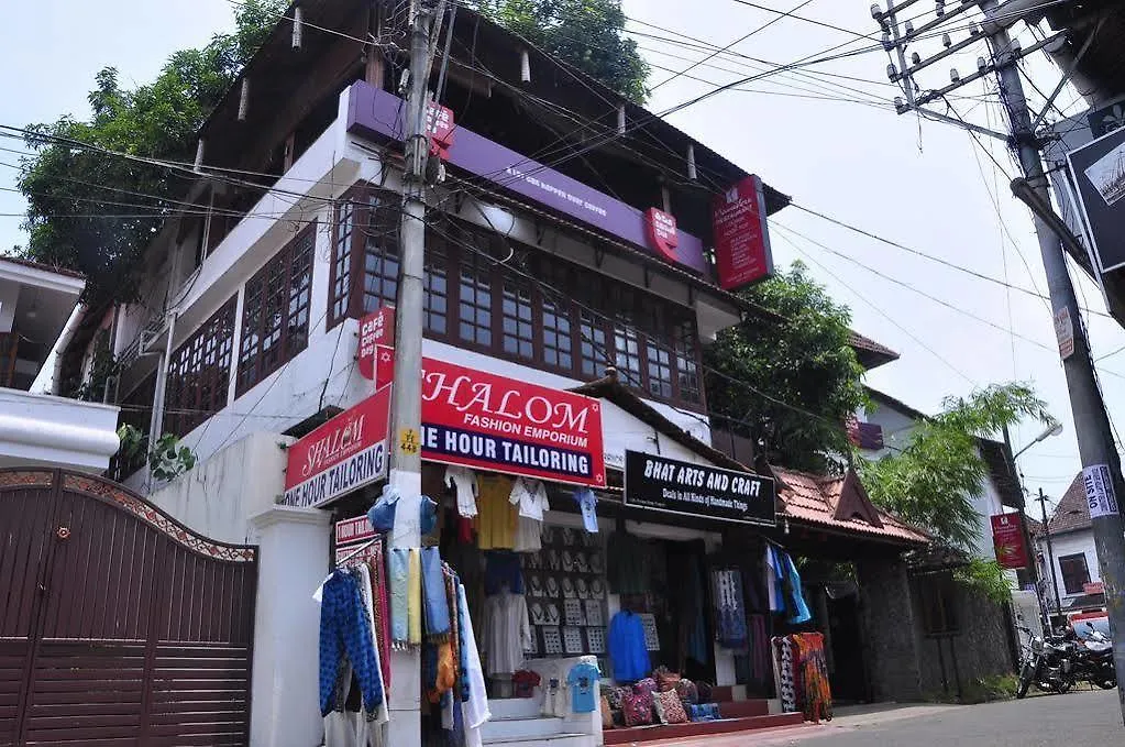 The Mango Tree Inn Kochi 3*,  India